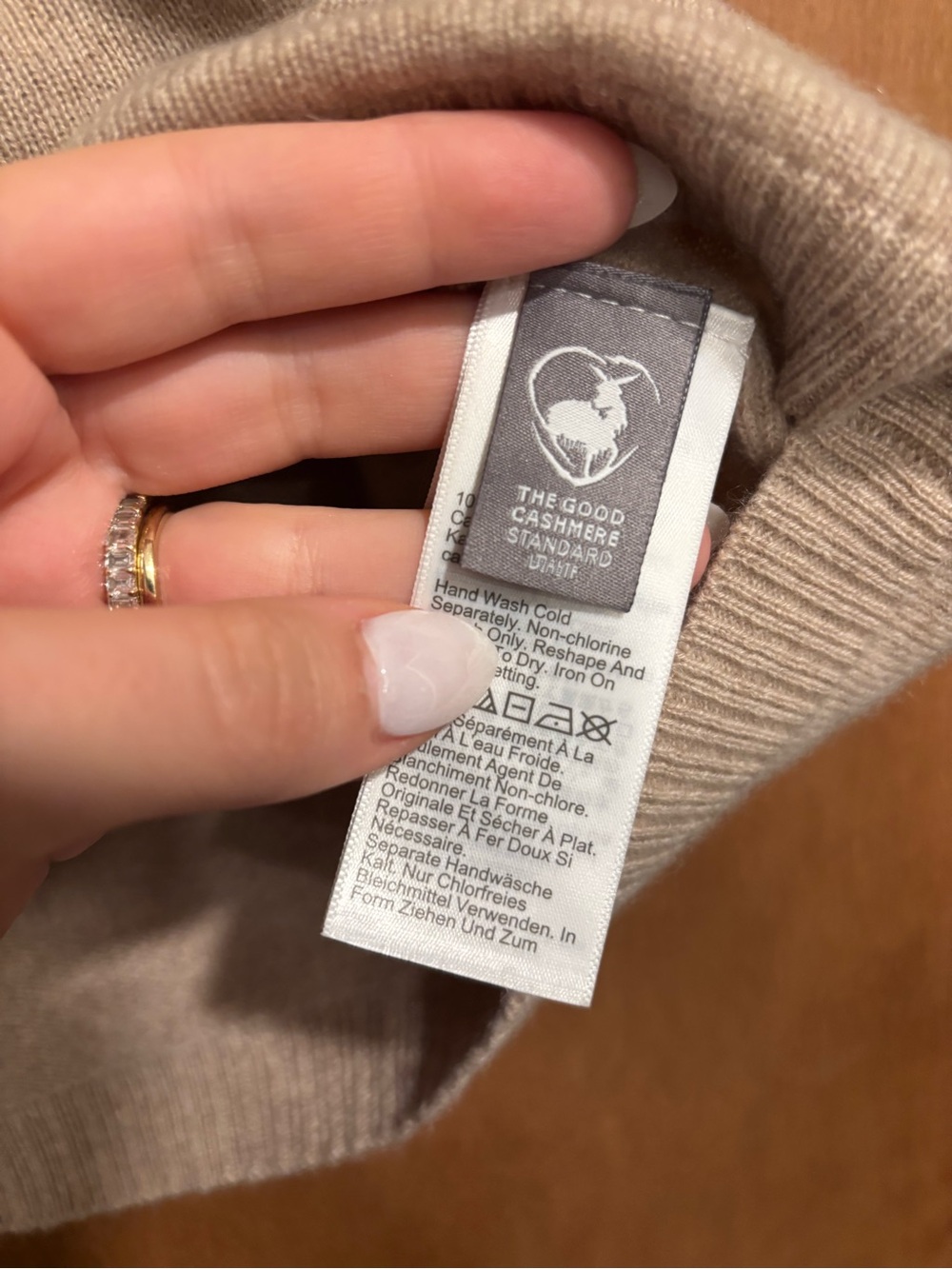 Cashmere J. Crew Short Sleeve Crewneck Sweater in Light Beige - Picture 5 of 7